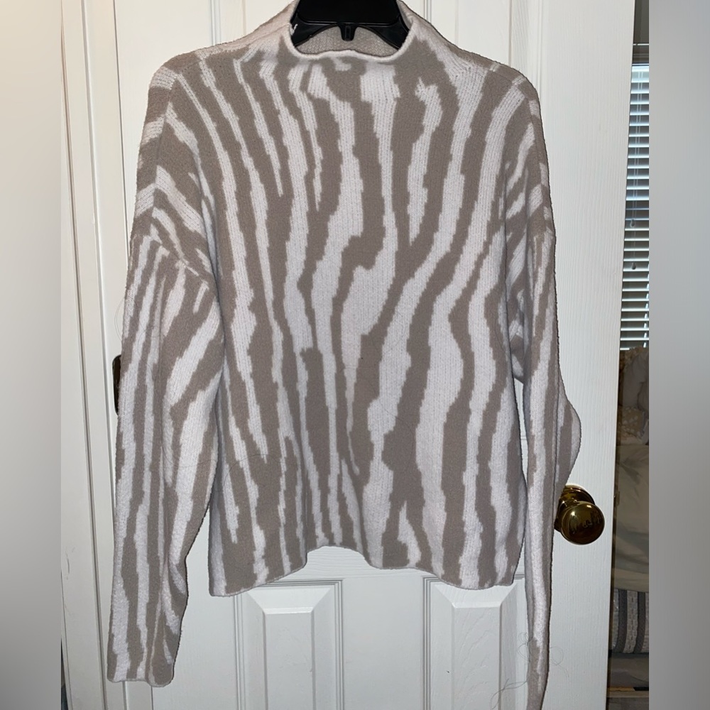 Cute sweater!
